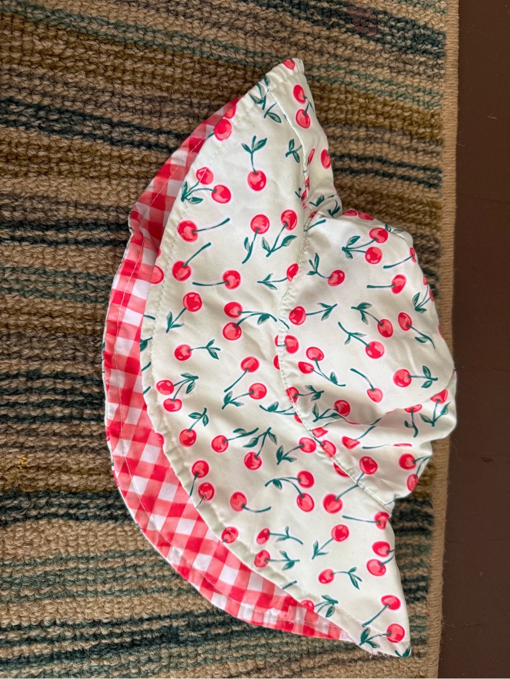 Girls swim hat